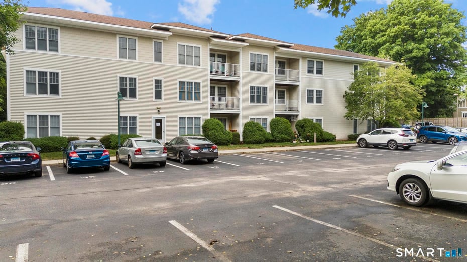 468 Main Street  #318 Photo 8