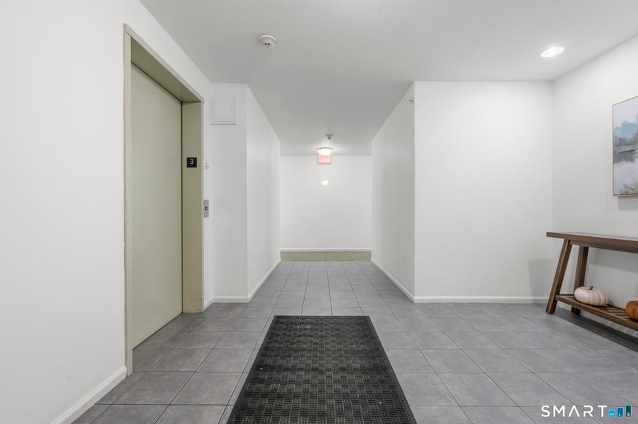 468 Main Street  #318 Photo 40