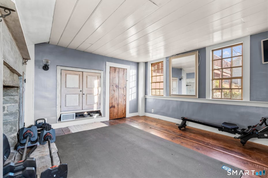 1 Ferry Road Photo 31