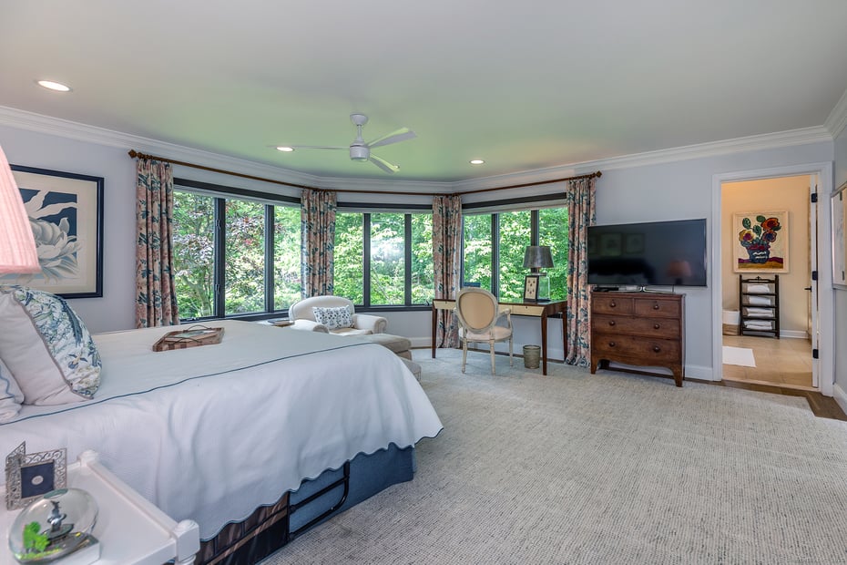 8 Heritage Island Road Photo 18