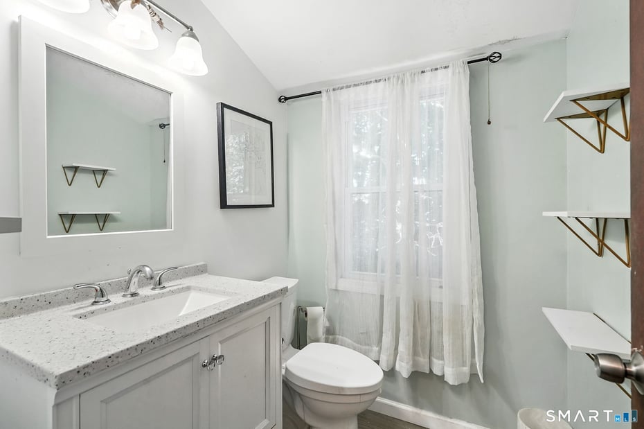 115 Summer Street Photo 17