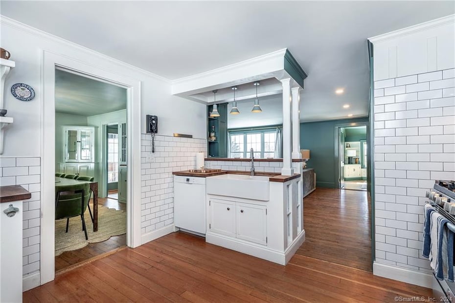 63 Cemetery Hill Road Photo 9