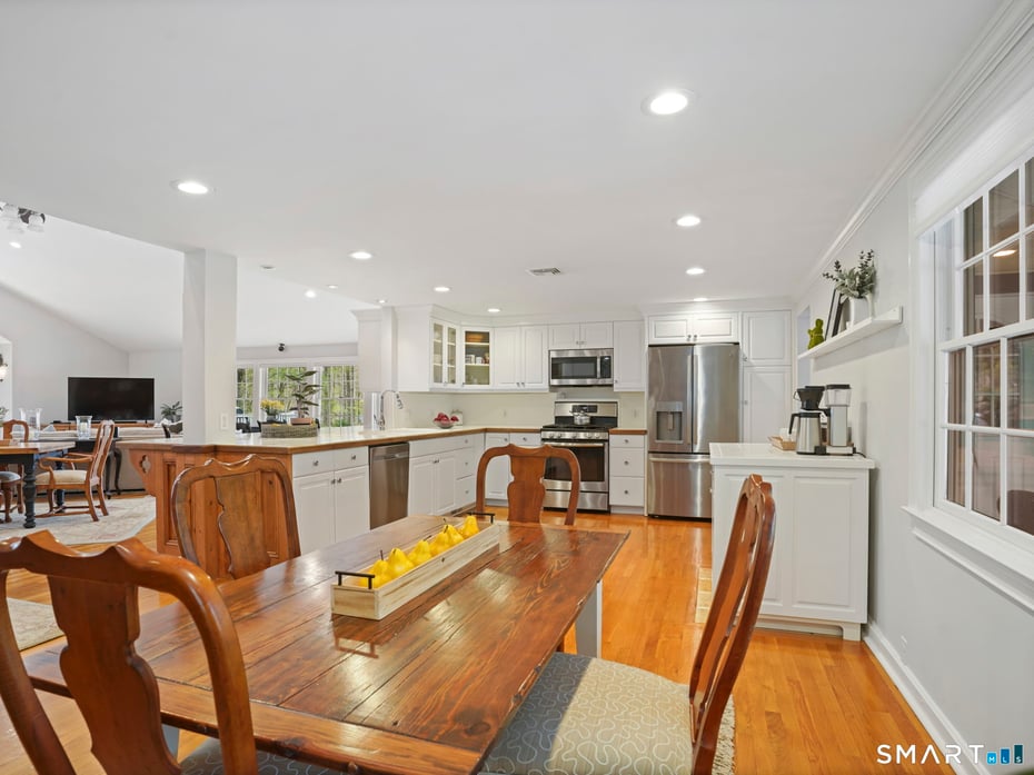 143 Old Boston Road Photo 17