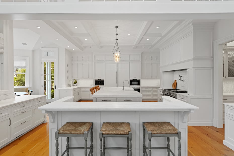 294 Maple Road Photo 11