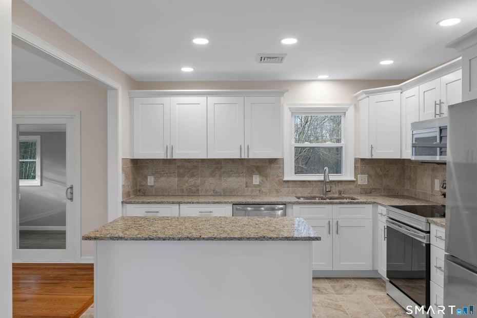 31 Branch Hill Road Photo 22