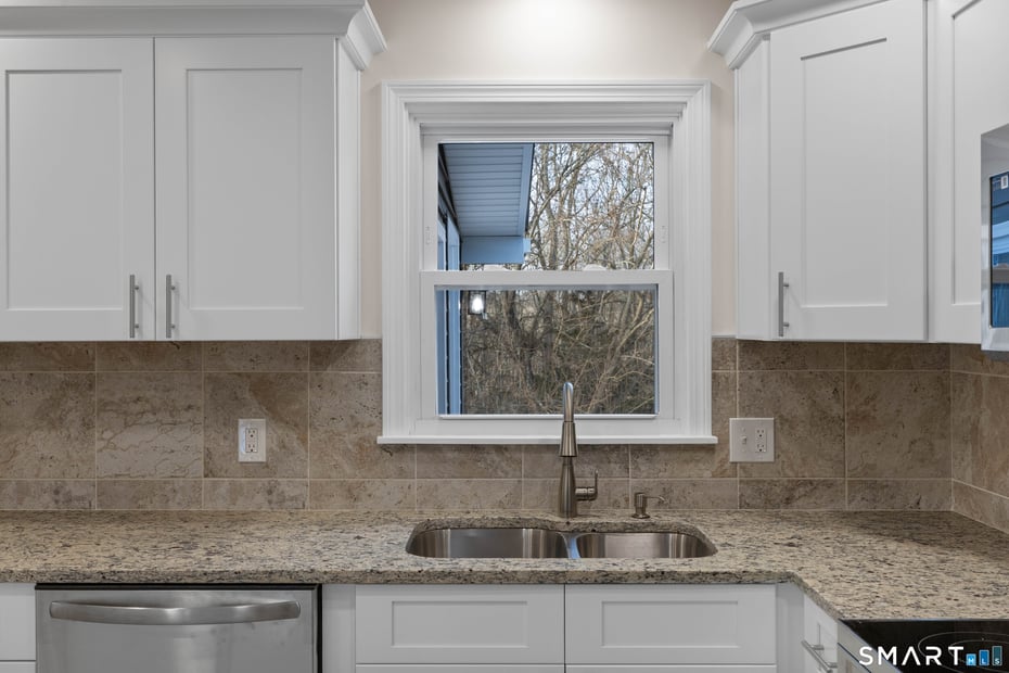 31 Branch Hill Road Photo 24