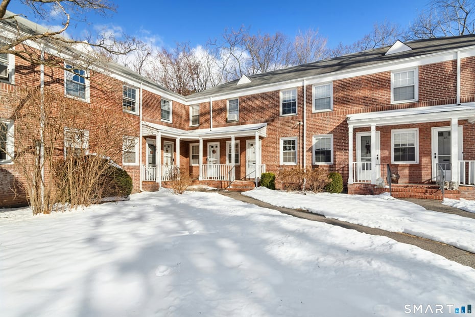 2475 Summer Street  #APT 2I Photo 17