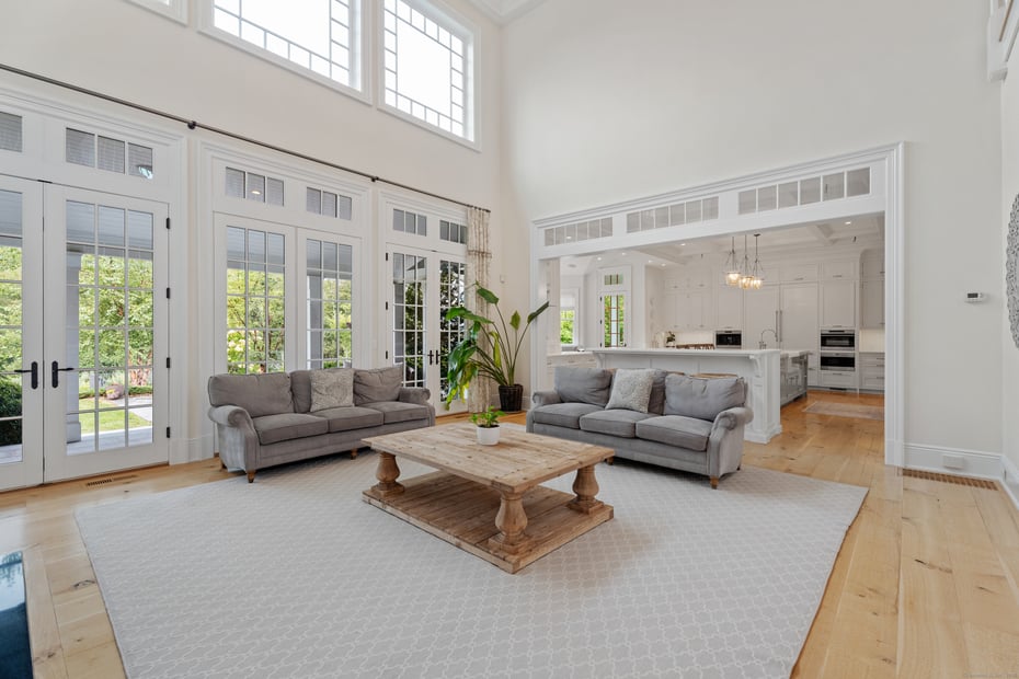 294 Maple Road Photo 8