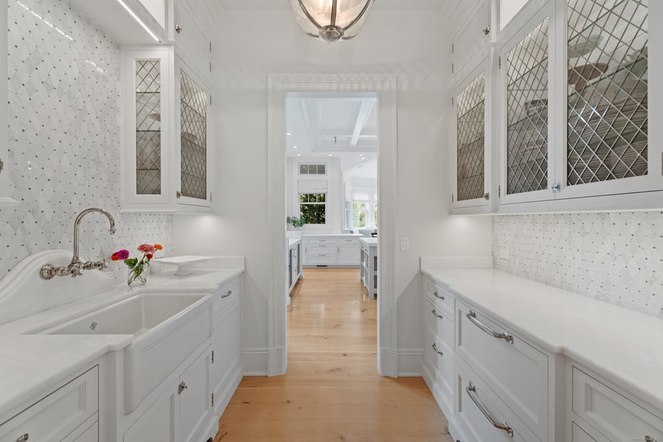 294 Maple Road Photo 14