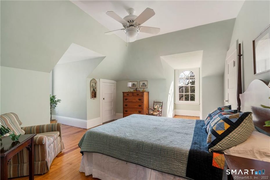 144 Edgehill Road Photo 25