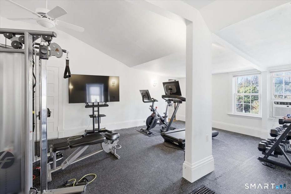 144 Edgehill Road Photo 27