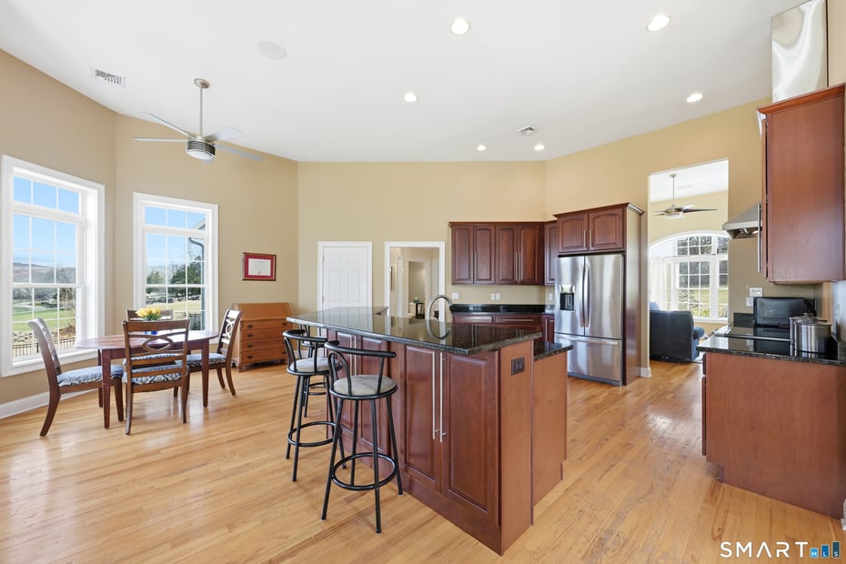 121 Watson Road Photo 16