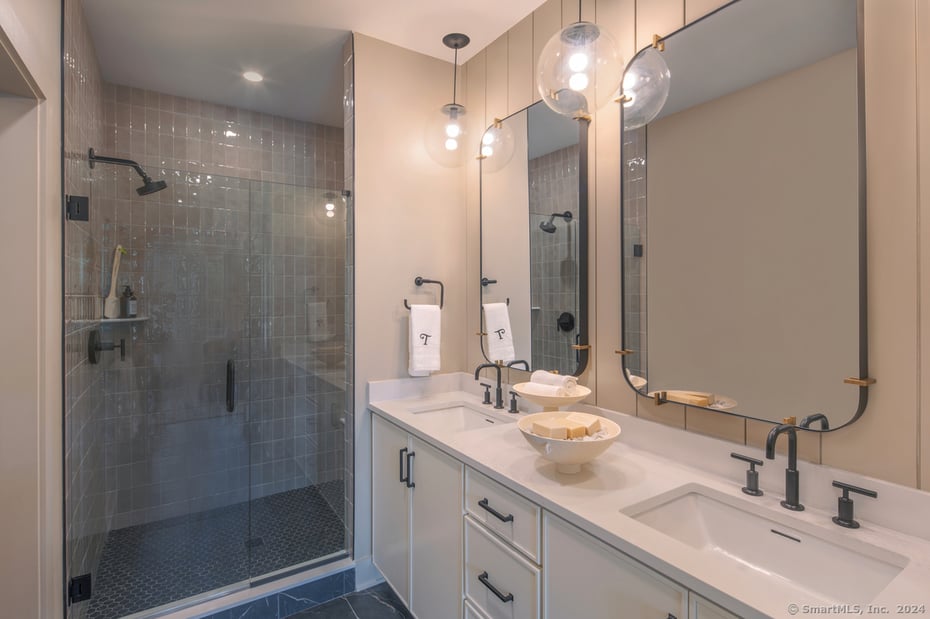 10 Hillcrest Drive  #5 Photo 5