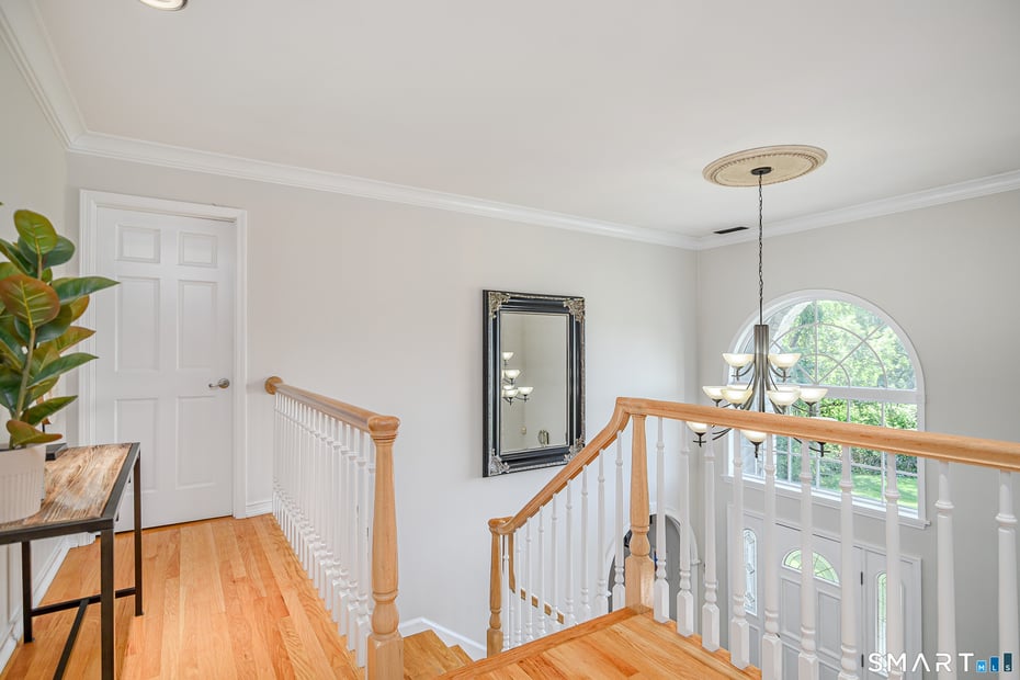 8 Woodridge Lane Photo 16