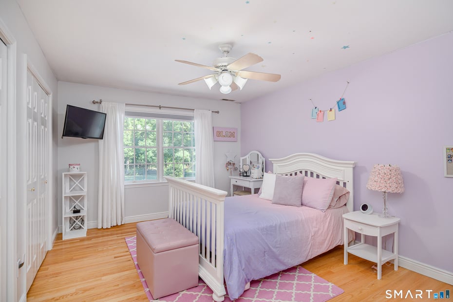 8 Woodridge Lane Photo 24