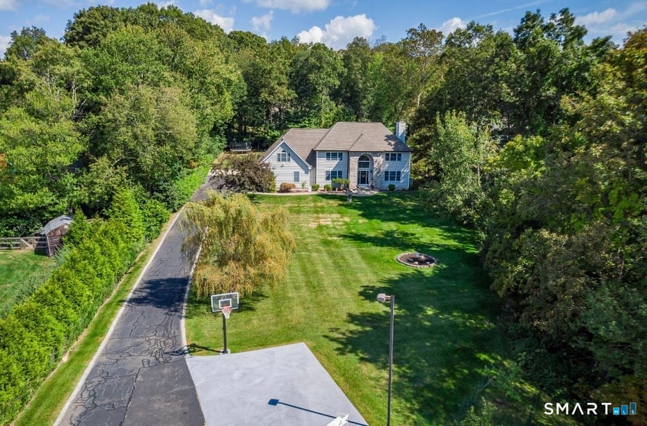 8 Woodridge Lane Photo 40