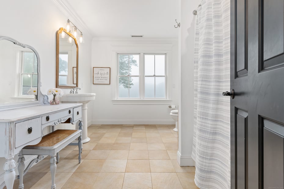 31 Birch Hill Road Photo 35