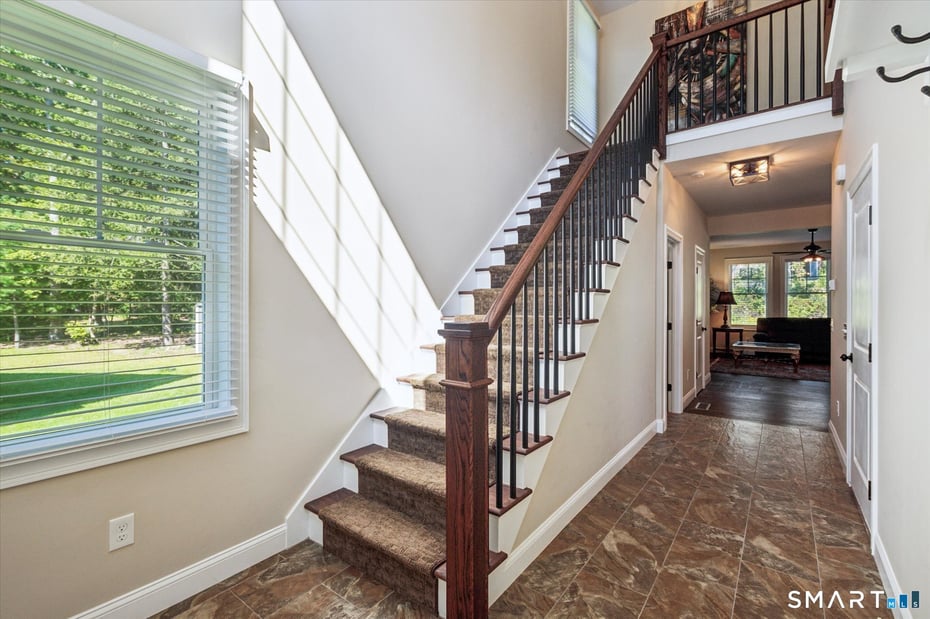 51 Hendricks Lane Photo 5