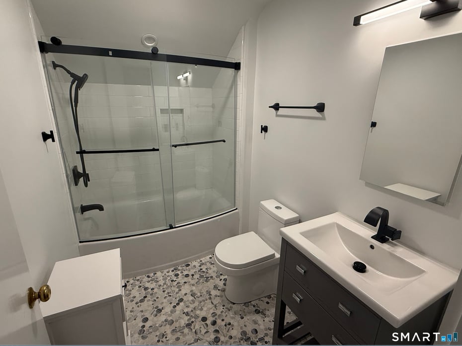 5 Little Brook Road Photo 23