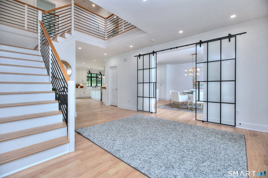 120 West Lane Photo 1