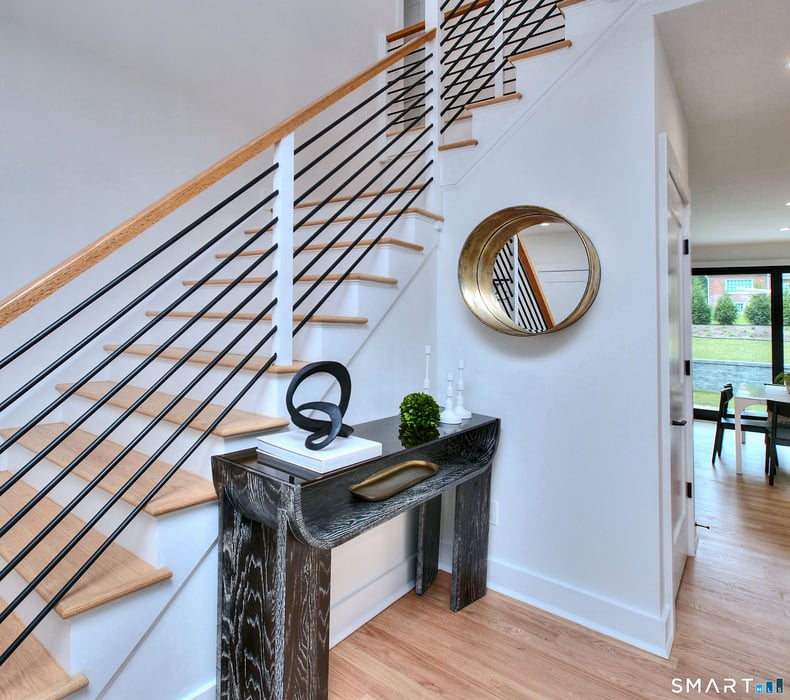 120 West Lane Photo 6