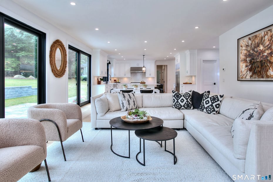 120 West Lane Photo 37