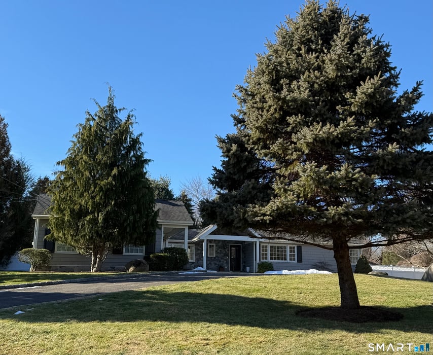 36 Macarthur Lane Photo 1