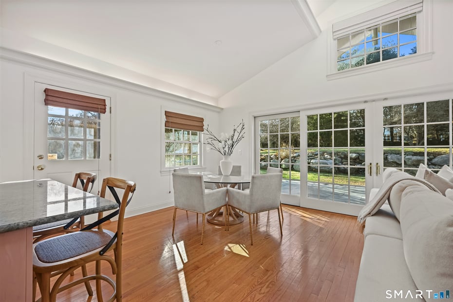 36 Macarthur Lane Photo 11