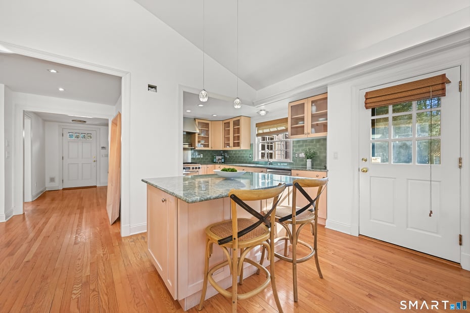 36 Macarthur Lane Photo 13