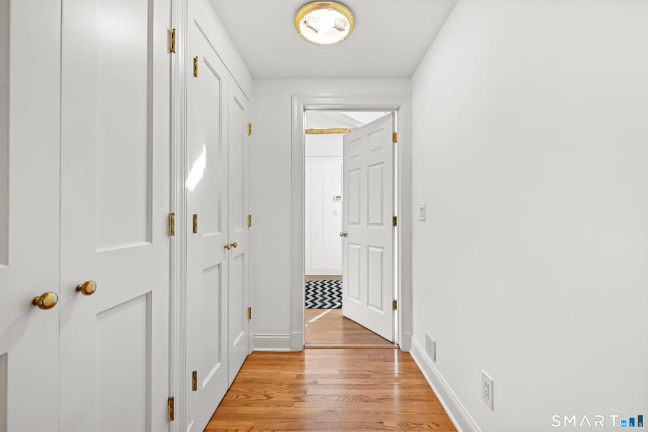 36 Macarthur Lane Photo 17