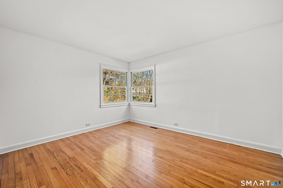 36 Macarthur Lane Photo 23