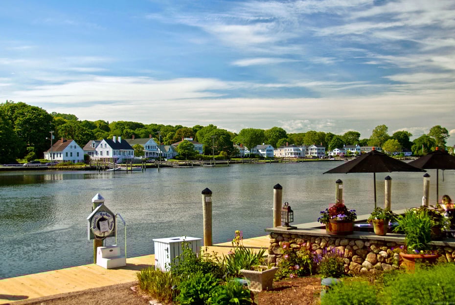 32 East Main Street Photo 39