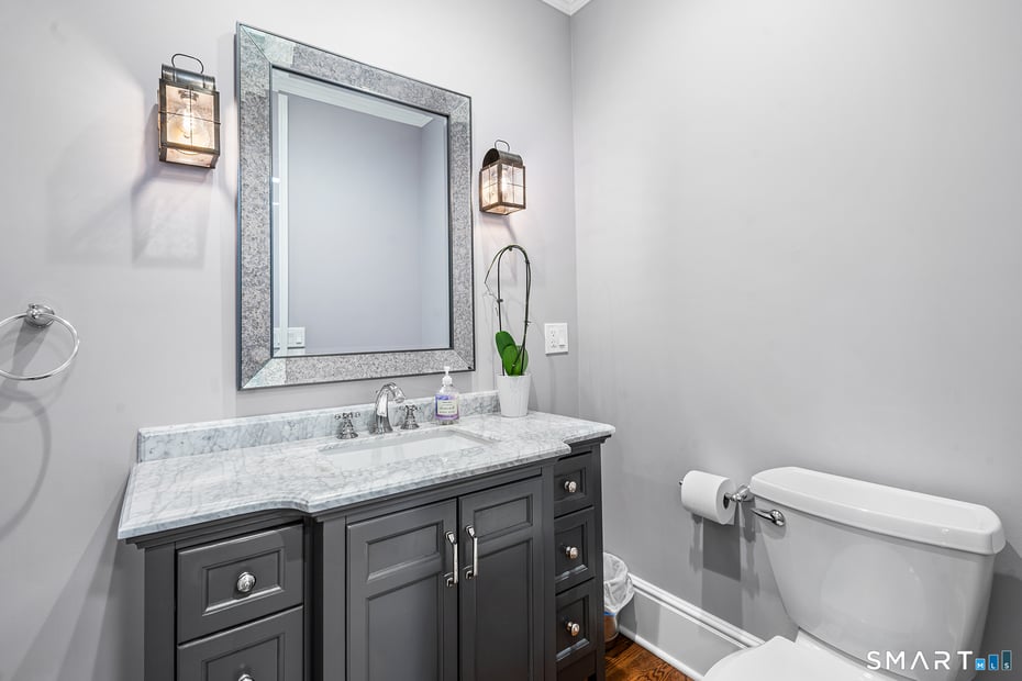 2 Doe Hollow Drive Photo 13