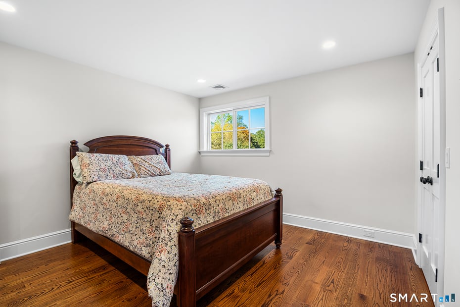 2 Doe Hollow Drive Photo 22