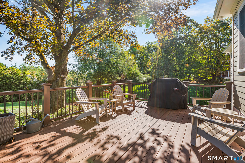 2 Doe Hollow Drive Photo 34