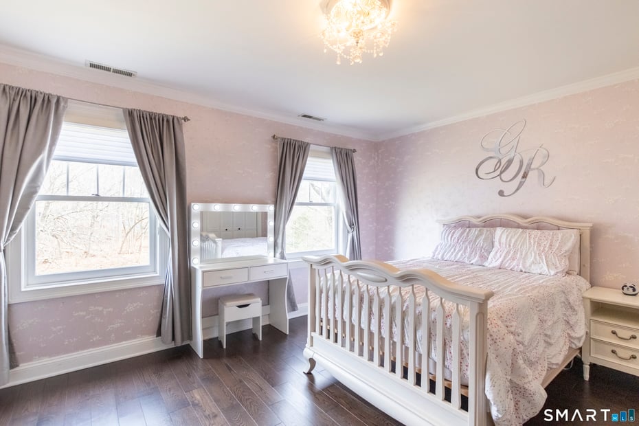 3 Crescent Lane Photo 24