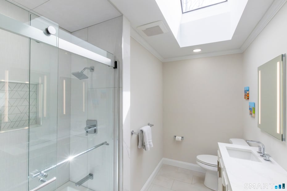 3 Crescent Lane Photo 26