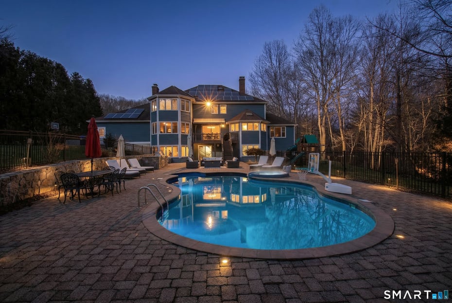 3 Crescent Lane Photo 31