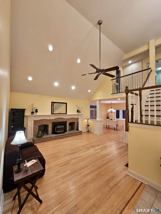 455 Chesterfield Road Photo 5