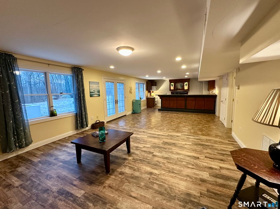 455 Chesterfield Road Photo 13