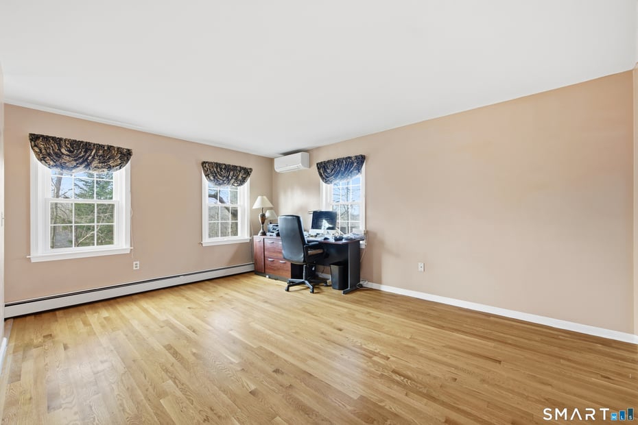 48 Bittersweet Drive Photo 19