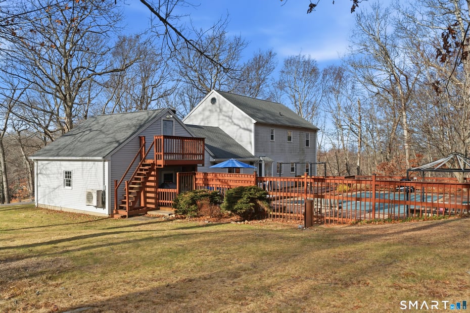 48 Bittersweet Drive Photo 36