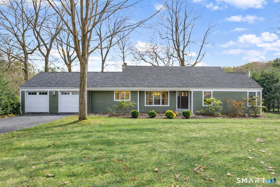 7 Hemlock Trail Photo 2