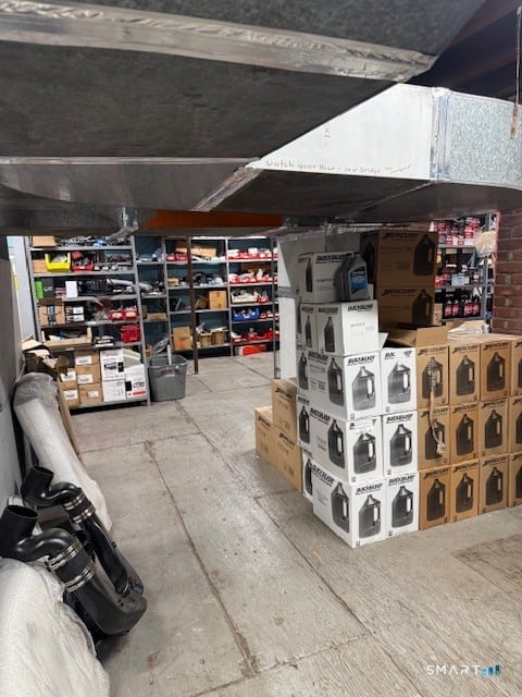 177 Boston Post Road Photo 7