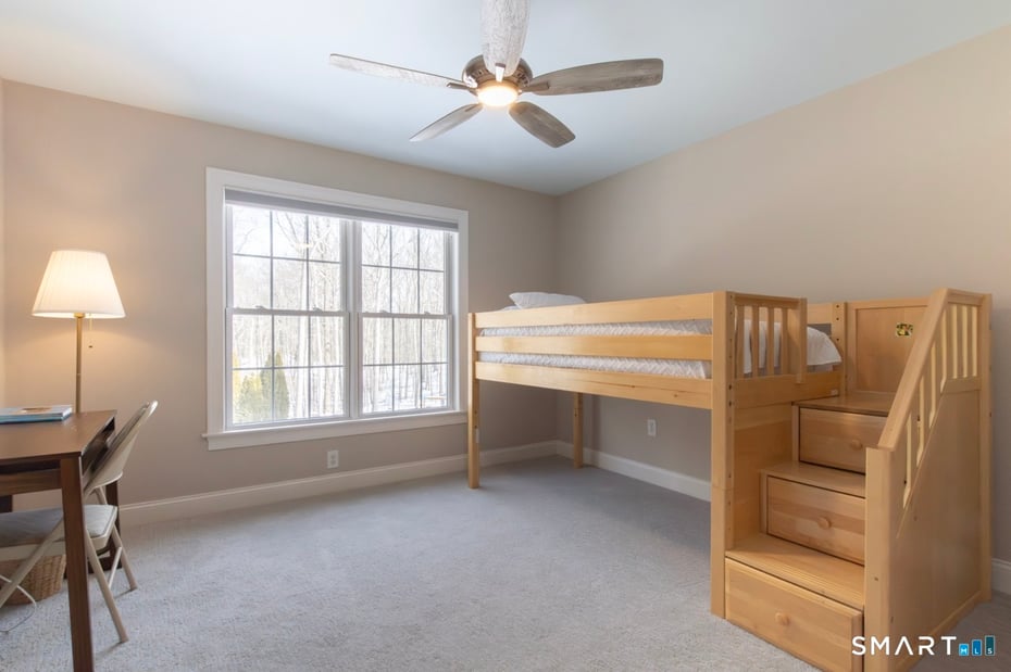 44 Chadwick Court Photo 23