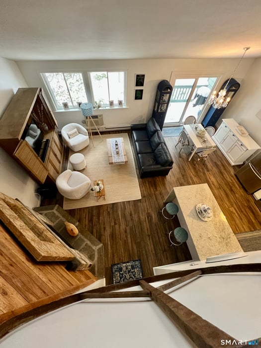 319 Cliffside Drive Photo 7