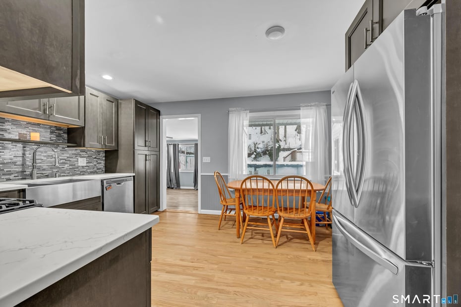 21 Cindy Lane Photo 5