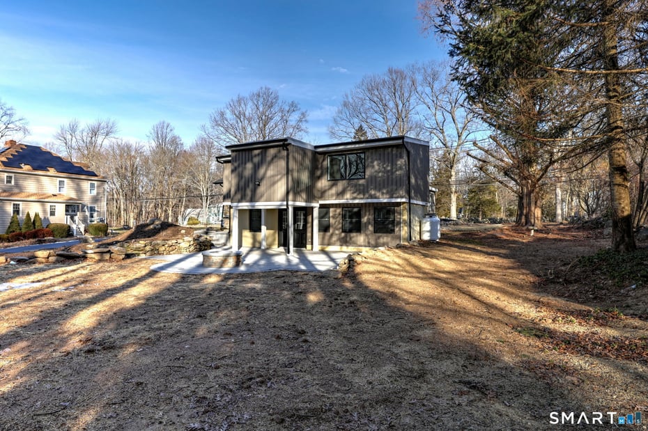 884 Grassy Hill Road Photo 6