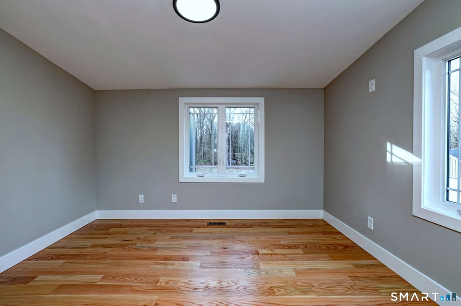 884 Grassy Hill Road Photo 28