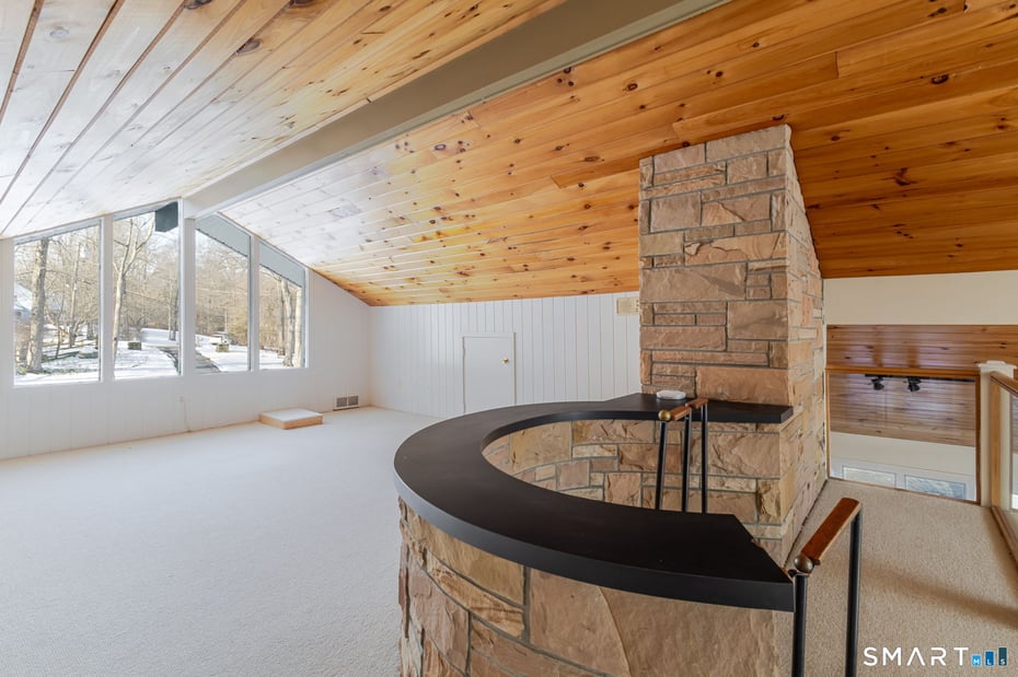 5 Mohawk Lane Photo 9